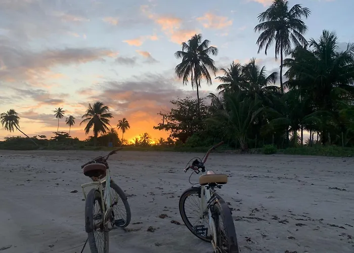 Flats-Pousada Tres Milagres-Apartamentos Completos Em Sao Miguel Dos Milagres-Centro-Primeiro Conjunto Antes Da Praia, 200M Somente- Com Cafe Opcional, Bicicletas Gratuitas, Caiaques, Kit Praia, Mini Mercado 24H, Estacionamento Privativo E Monitorado